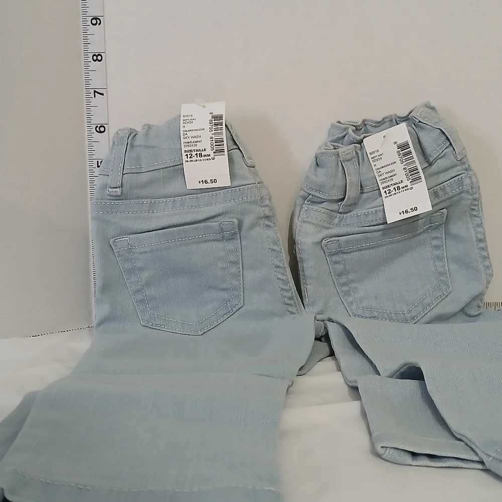 THE CHILDREN'S‎ PLACE SKY WASH GIRLS JEANS BUNDLE 12-18 MONTHS SET OF TWO